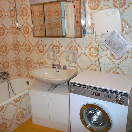 Apartment Eucalipto 1 *